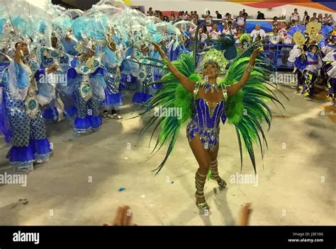 Xuxa's Colombian Carnaval Catastrophe: An Explosion of Feathers, Furor, and Forgotten Samba Steps!